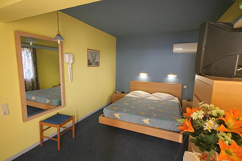 Phaedra Hotel Rhodes City Esterno foto